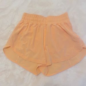 Lululemon Track That women’s Shorts